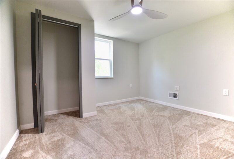 428 Donna St — photo 7