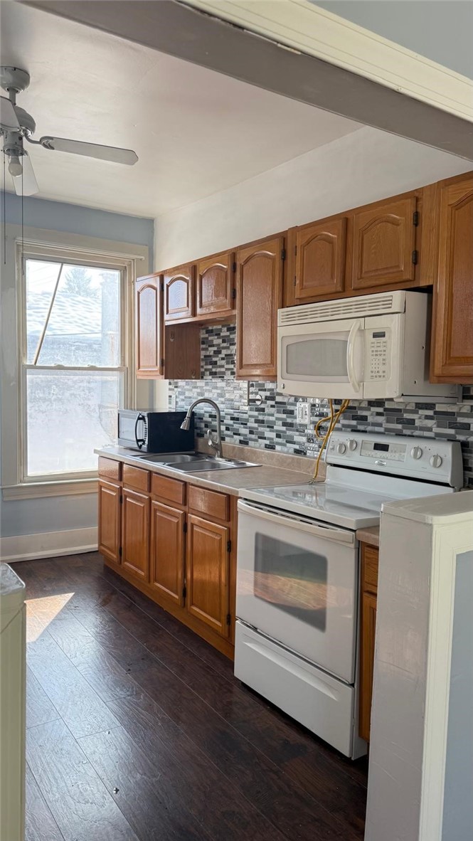 140 Mcgovern Blvd — photo 5
