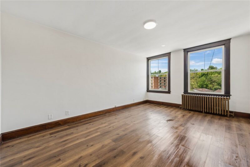 206 N Warren Ave — photo 4
