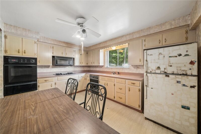 285 Tara Dr — photo 6