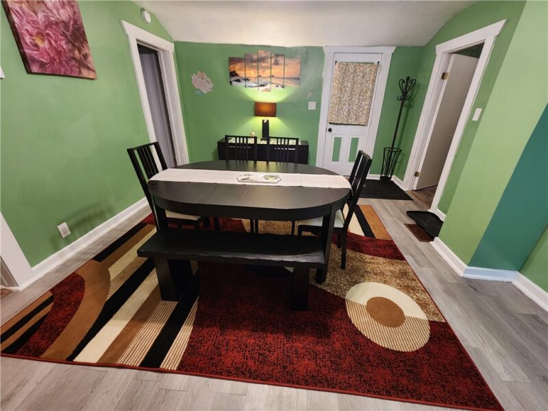 236 Superior St — photo 3