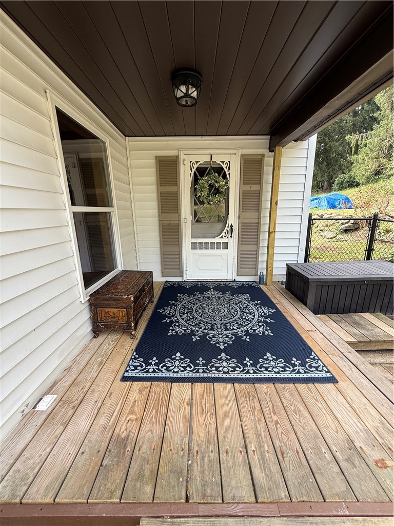 125 Ayers Ave — photo 4