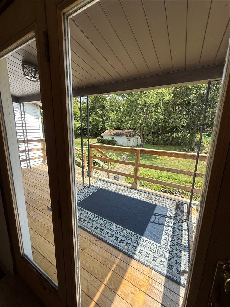 125 Ayers Ave — photo 7