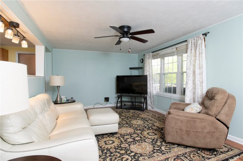 1611 Oneida Valley Rd — photo 4