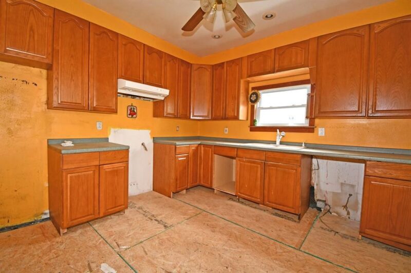22 E PROSPECT AVENUE — photo 2