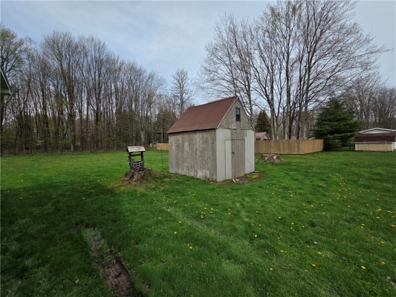 247/248/249 Ottawa Rd. — photo 4