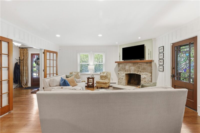226 Ferry Street — photo 7