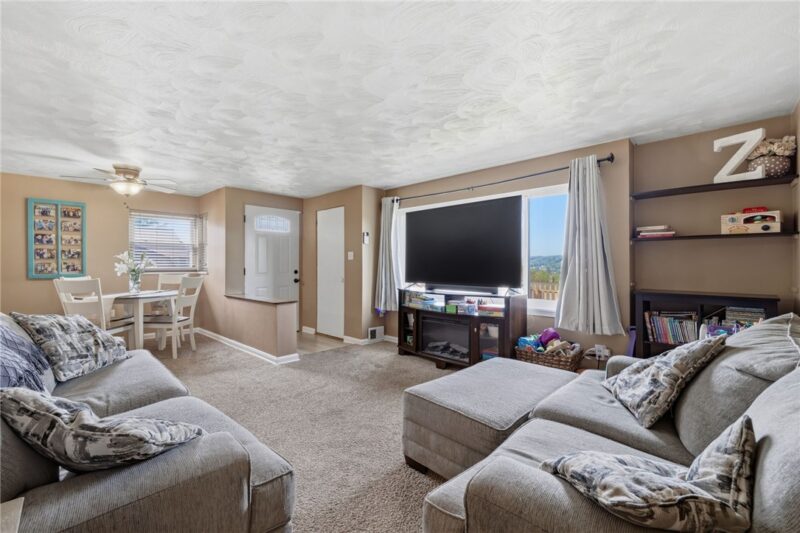 406 Virginia Ave — photo 4