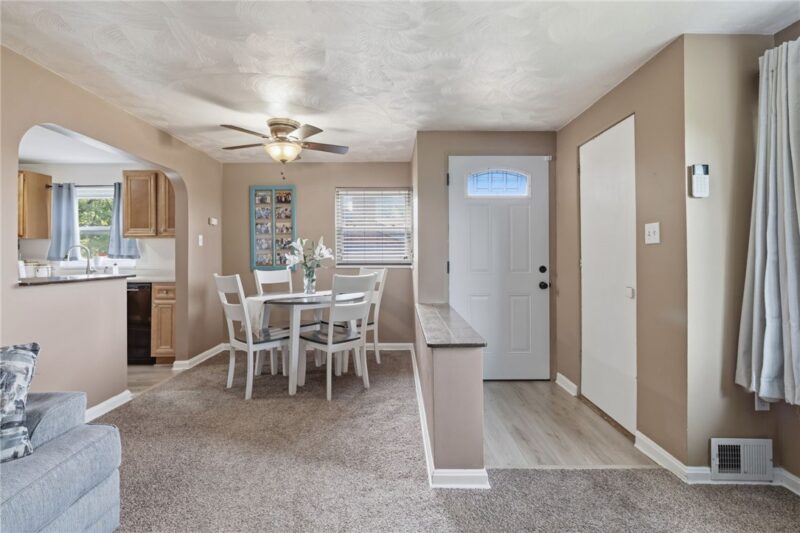406 Virginia Ave — photo 6