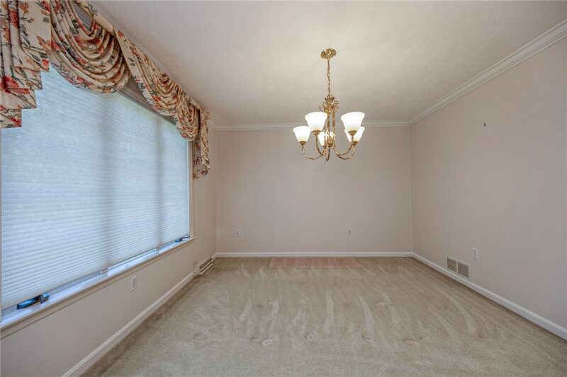 2011 Fortune Ct — photo 4