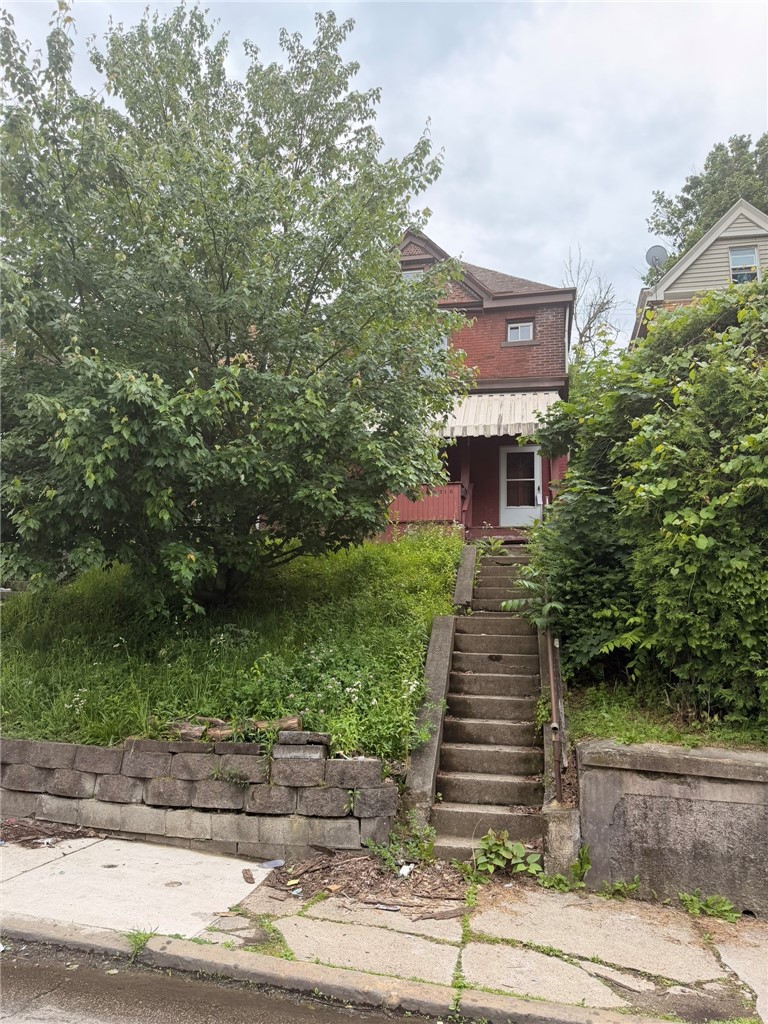 310 Arabella St — photo 2