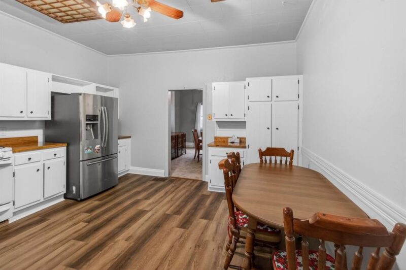 1236 Voskamp Street — photo 7