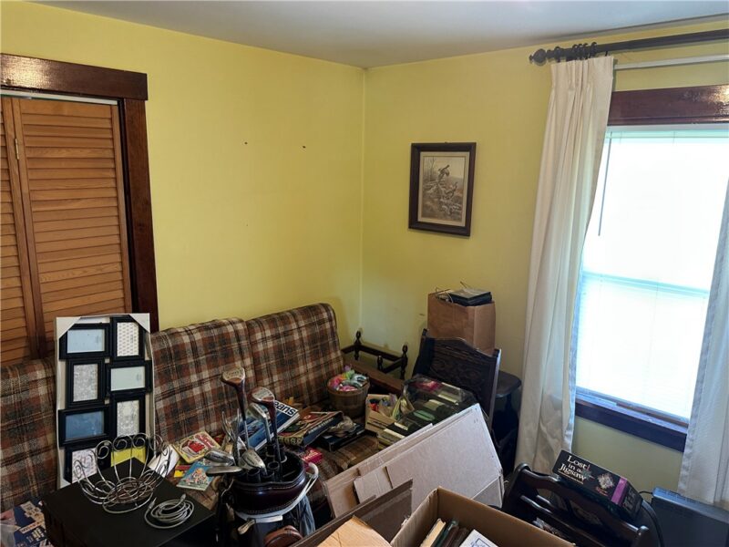 869 E Hill Dr — photo 4