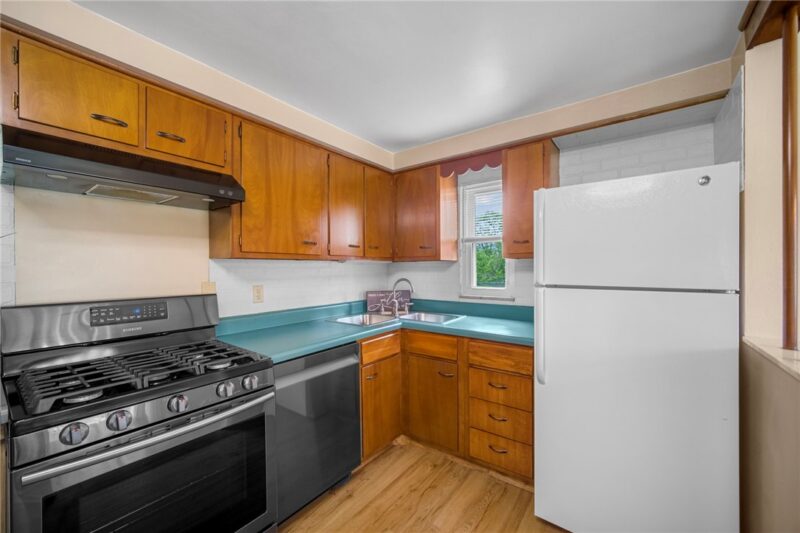 301 Orchard Spring Rd — photo 8
