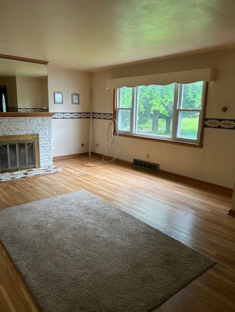 2405 N HERMITAGE RD — photo 4
