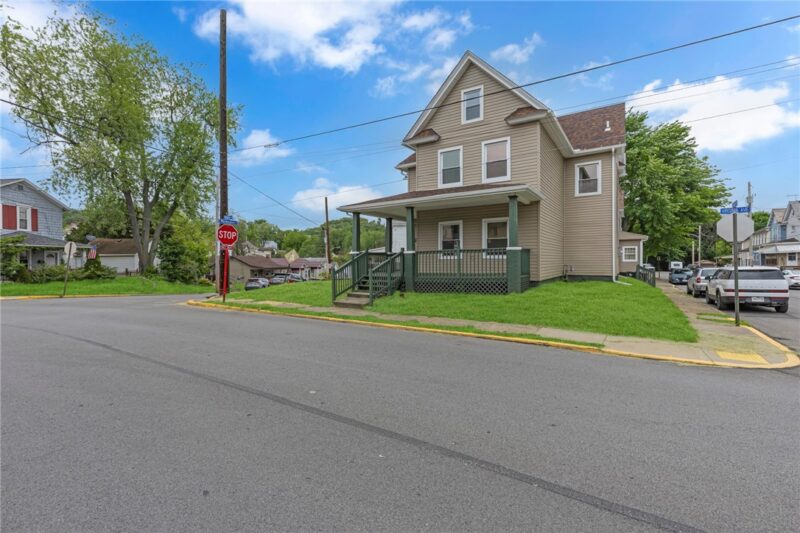 193 Virginia Ave — photo 2