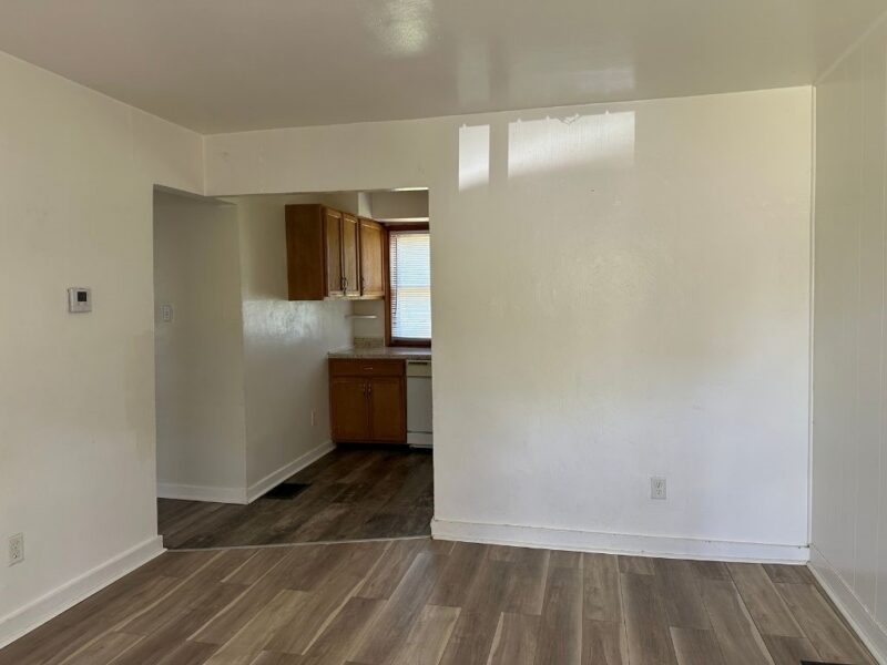23 Virginia Dr — photo 6