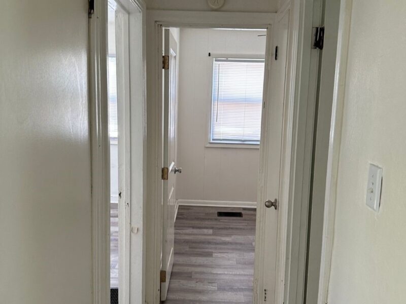 23 Virginia Dr — photo 7