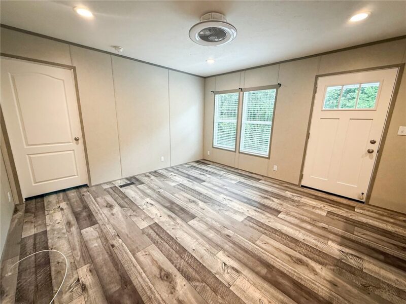 308 Nickel Lane — photo 6