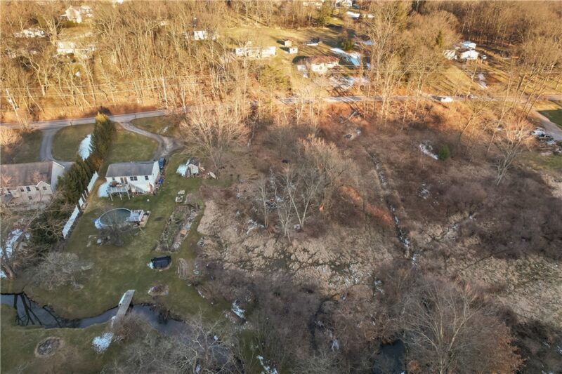 000 Gibson Rd — photo 2