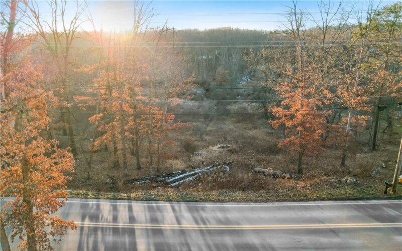 00 Gibson Rd — photo 3