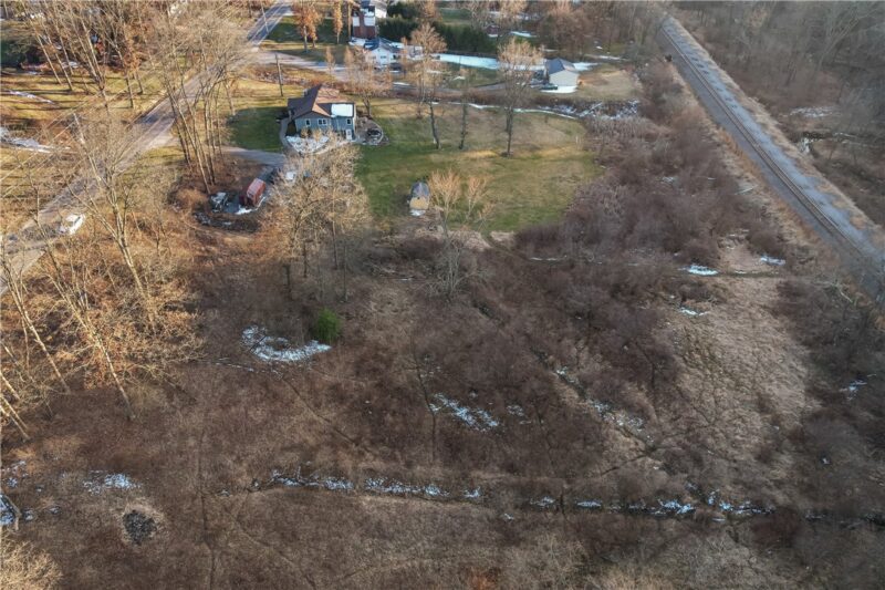 00 Gibson Rd — photo 8