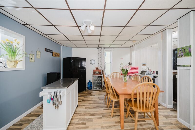 520 Hancock St — photo 7