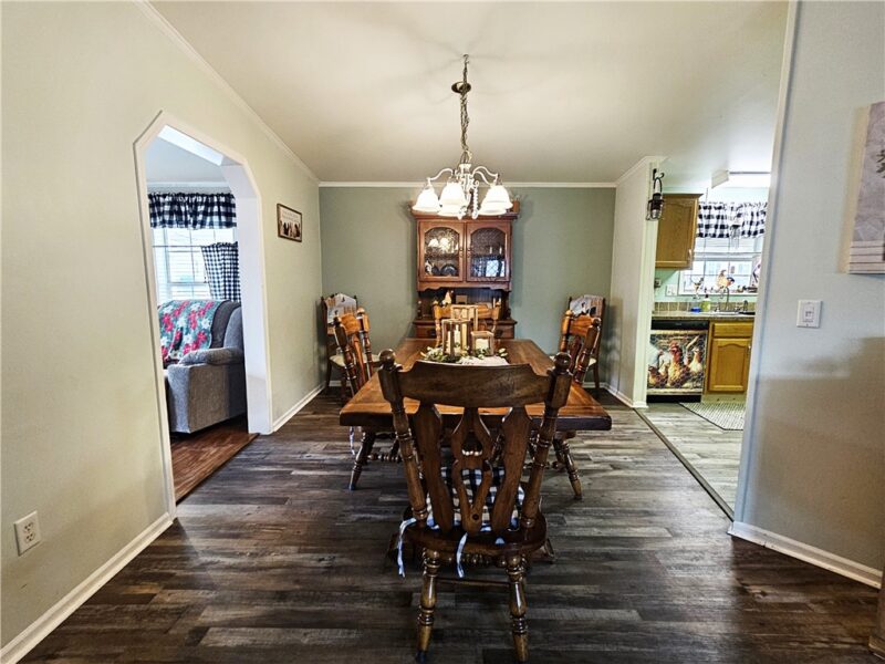 612 Primrose Ln — photo 6