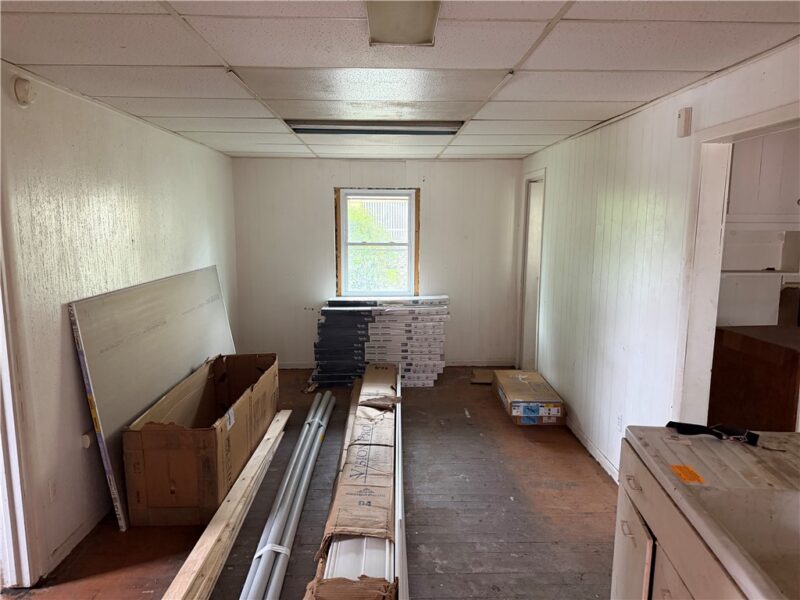 1020 Lane Way — photo 3