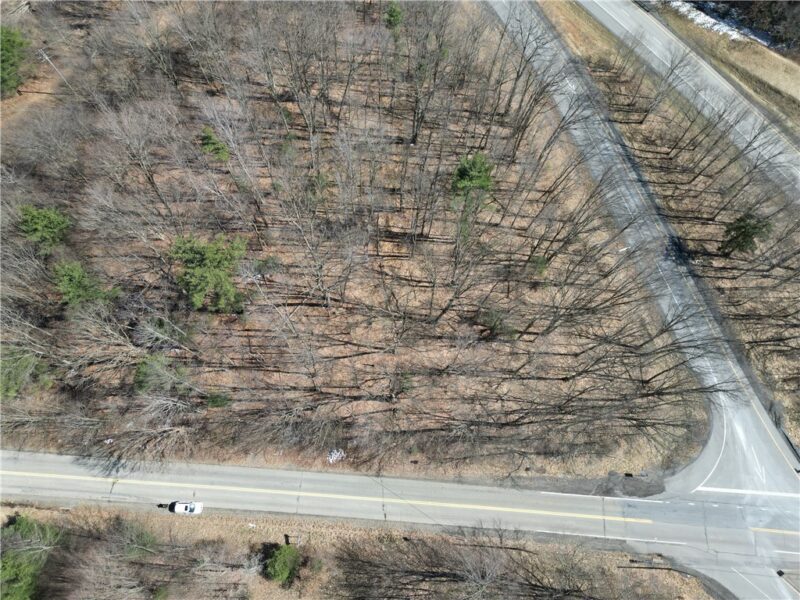 00 Route 830 — photo 4