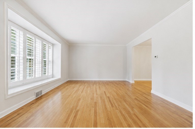 118 Crofton DRIVE — photo 4