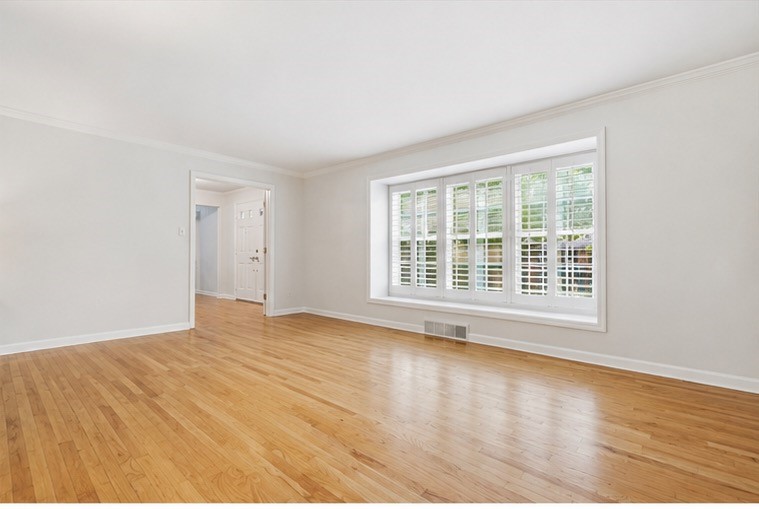 118 Crofton DRIVE — photo 5