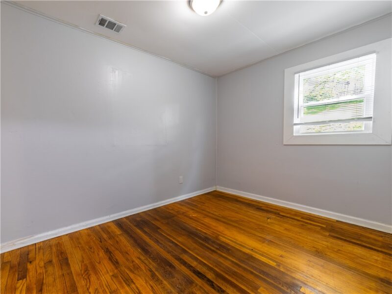 1512 Saxonburg Rd — photo 5
