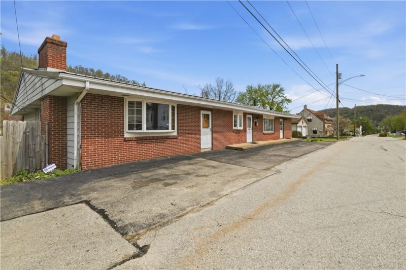 313 Allison St — photo 2