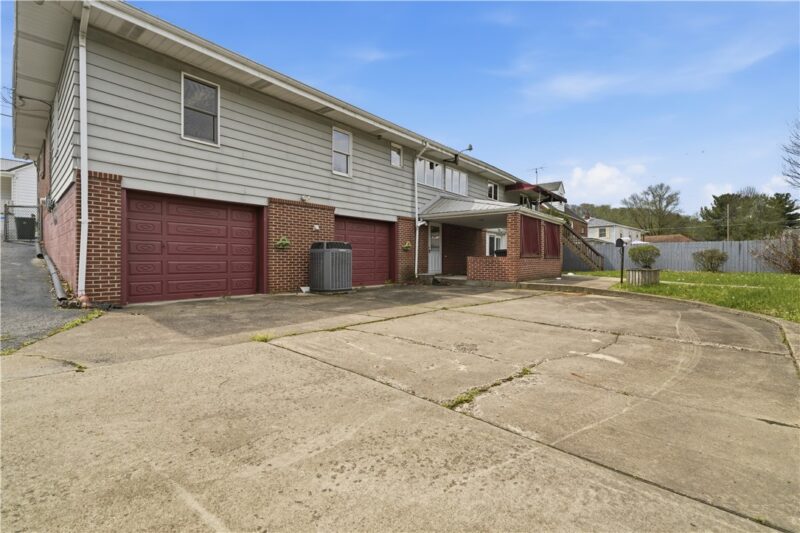 313 Allison St — photo 4