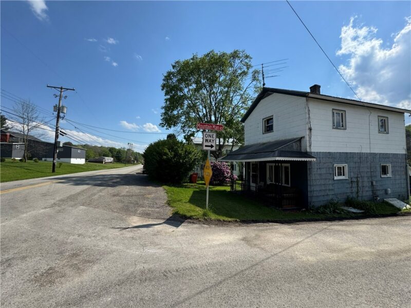 2344 Mcintyre Rd — photo 4