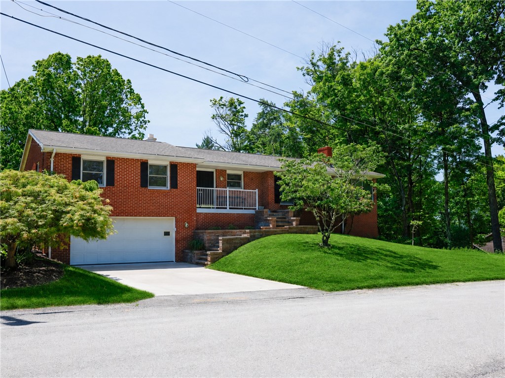 123 Hermitage Circle — photo 1