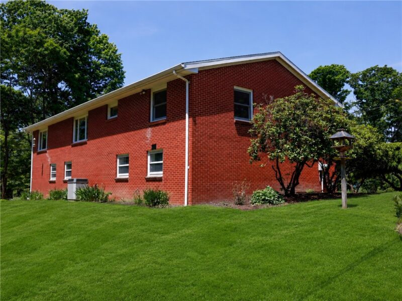123 Hermitage Circle — photo 4