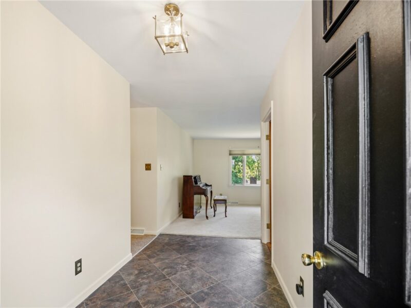 123 Hermitage Circle — photo 7
