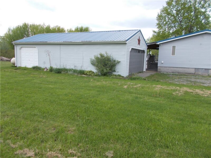2090 BUTTERNUT — photo 2