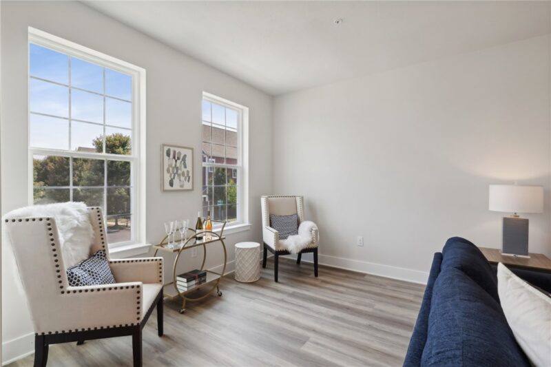 403 N Harmon Court Model Home by DR HORTON — photo 6