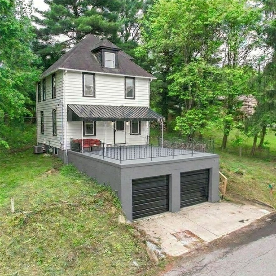 251 Pattison St — photo 1