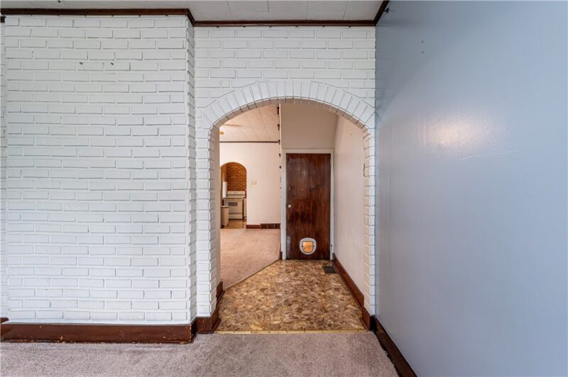 417 VINE STREET — photo 8