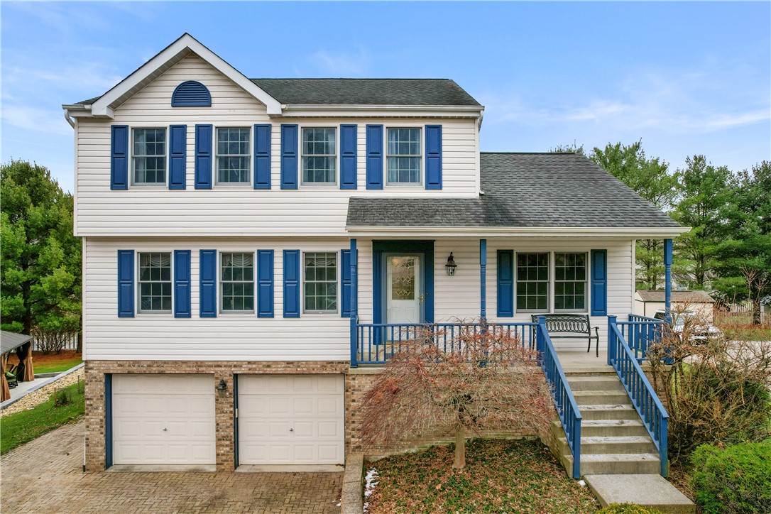 14 Autumnwood Court — photo 1