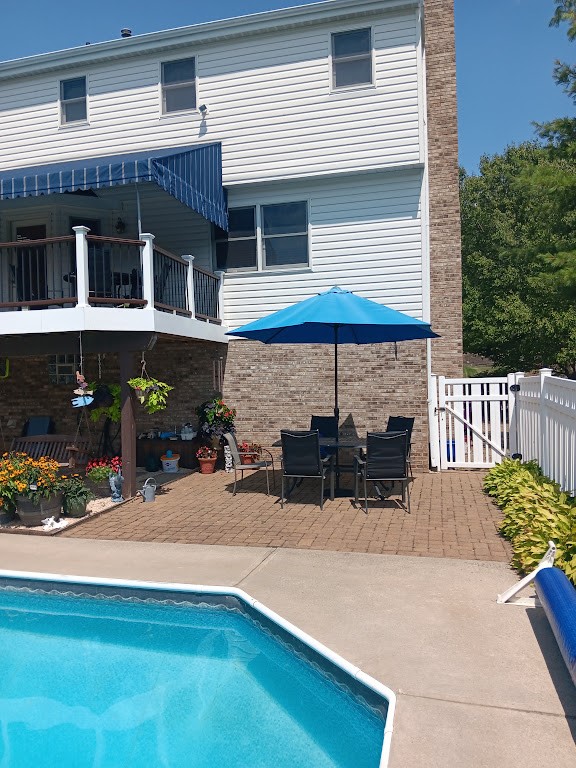 14 Autumnwood Court — photo 4