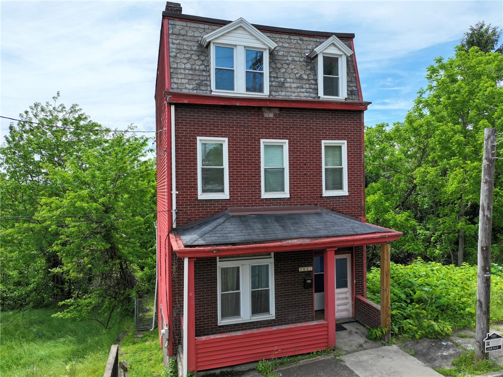 2627 Ellis St — photo 1