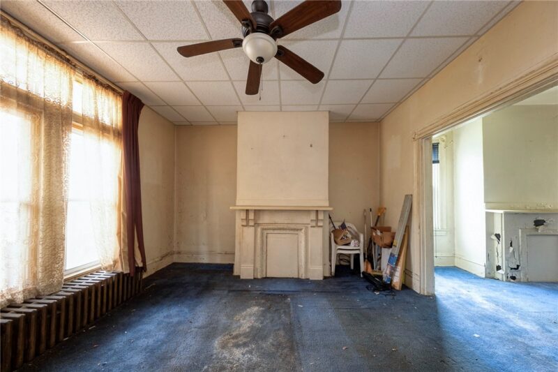2627 Ellis St — photo 8
