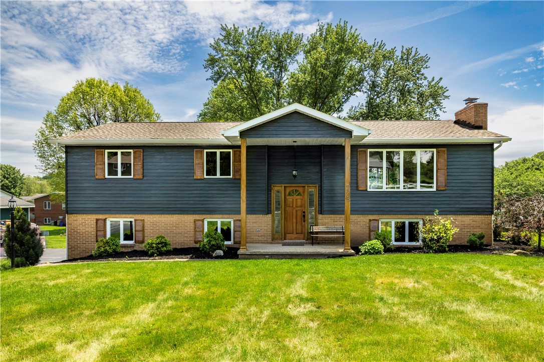973 Harvest Ln — photo 1
