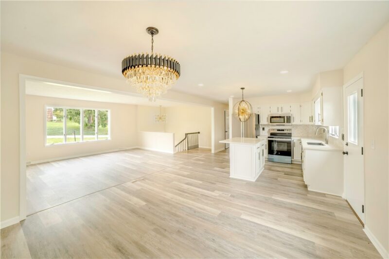 973 Harvest Ln — photo 8