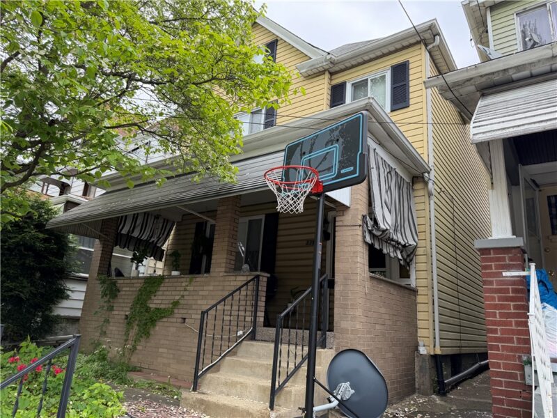 339 Ohio Ave — photo 2